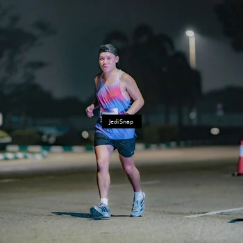 Runner Photo 7506177
