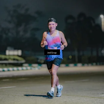 Runner Photo 7506181