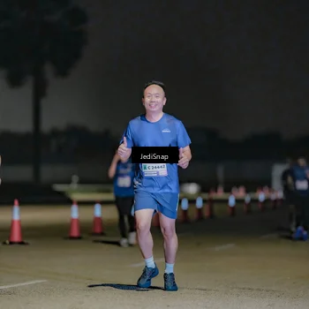 Runner Photo 7506182