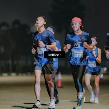 Runner Photo 7506207