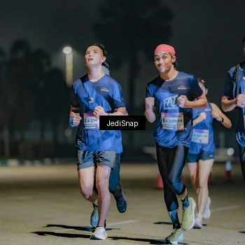 Runner Photo 7506209