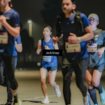 Runner Photo 7506212