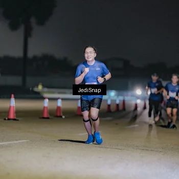 Runner Photo 7506227