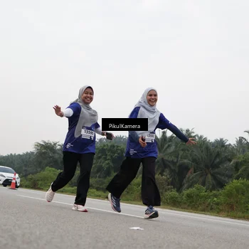 Runner Photo 7506229