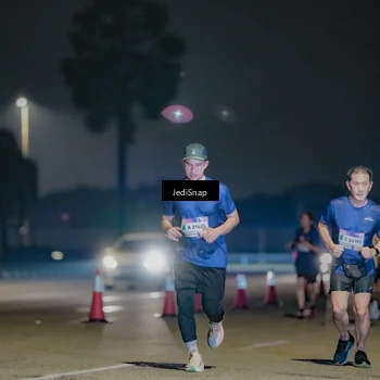Runner Photo 7506239