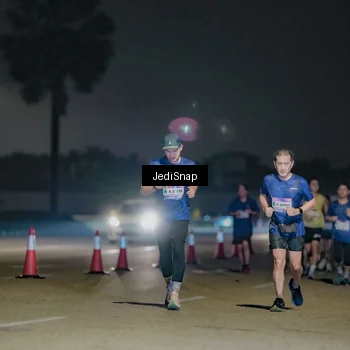 Runner Photo 7506242