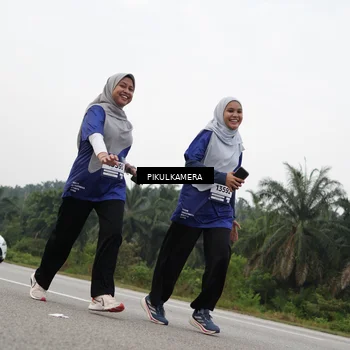 Runner Photo 7506260
