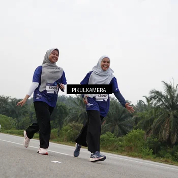Runner Photo 7506271