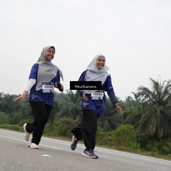 Runner Photo 7506283