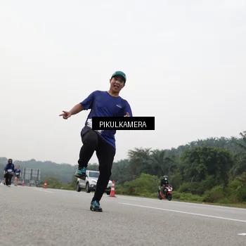 Runner Photo 7506294