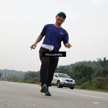 Runner Photo 7506299
