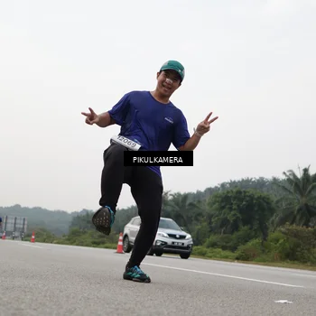 Runner Photo 7506304