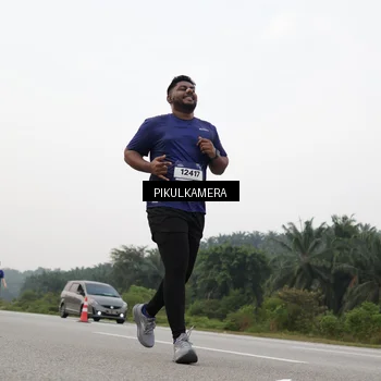 Runner Photo 7506312