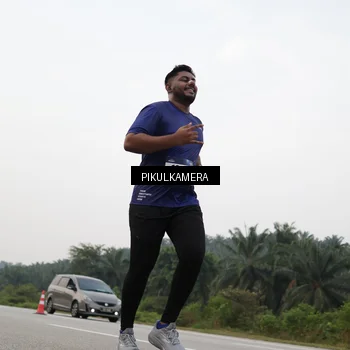 Runner Photo 7506316