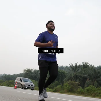 Runner Photo 7506318