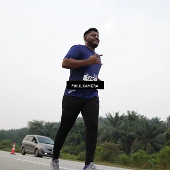 Runner Photo 7506322