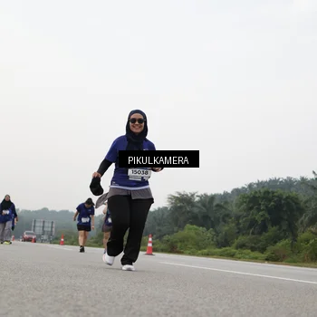 Runner Photo 7506326