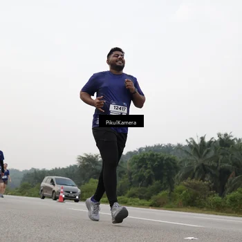 Runner Photo 7506329