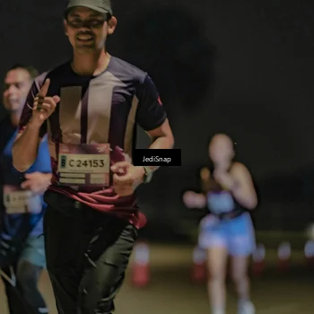 Runner Photo 7506350