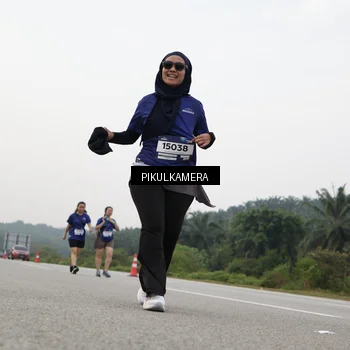 Runner Photo 7506357