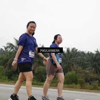 Runner Photo 7506365