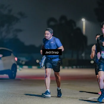 Runner Photo 7506366