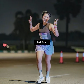 Runner Photo 7506373