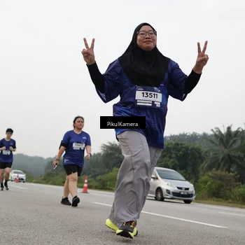 Runner Photo 7506383