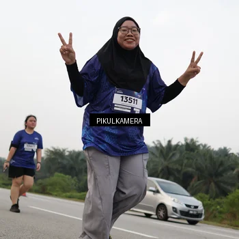 Runner Photo 7506394