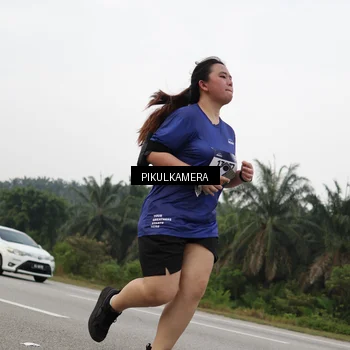 Runner Photo 7506405