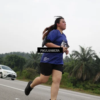 Runner Photo 7506408