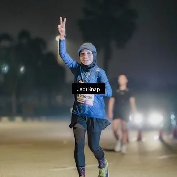 Runner Photo 7506410