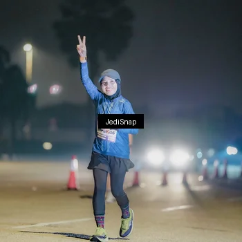 Runner Photo 7506412