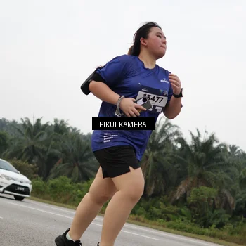Runner Photo 7506413