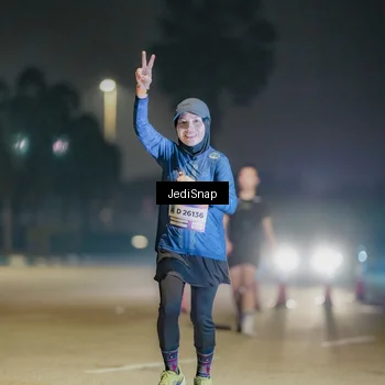 Runner Photo 7506414