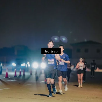 Runner Photo 7506450