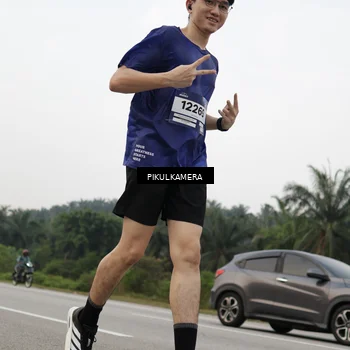 Runner Photo 7506457