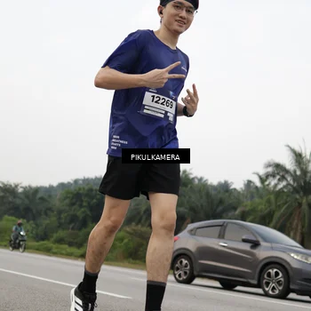 Runner Photo 7506465