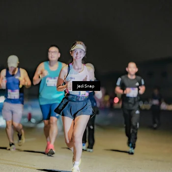 Runner Photo 7506505