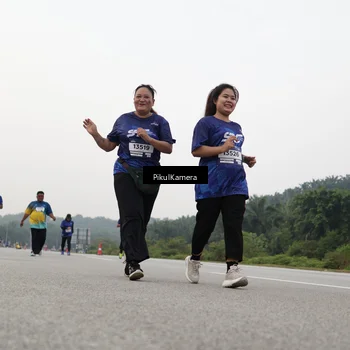 Runner Photo 7506510