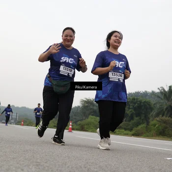 Runner Photo 7506517