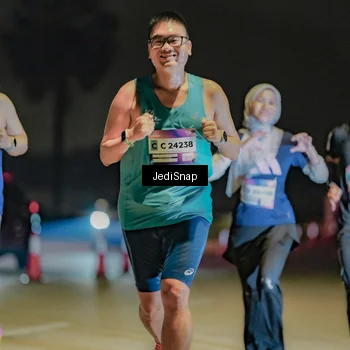 Runner Photo 7506523