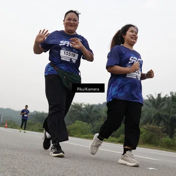 Runner Photo 7506529