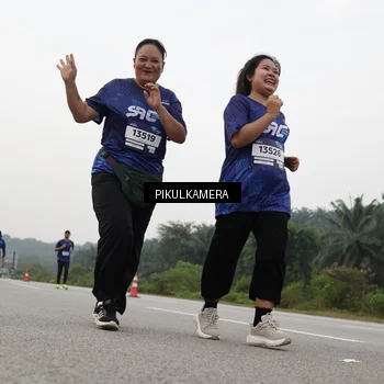 Runner Photo 7506535
