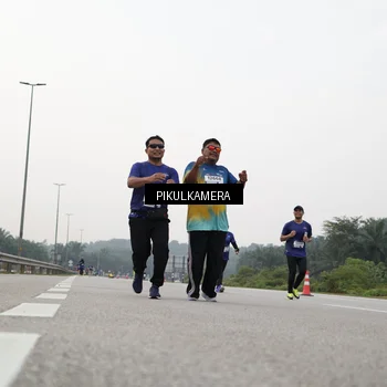 Runner Photo 7506539