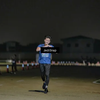 Runner Photo 7506545