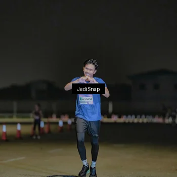Runner Photo 7506553