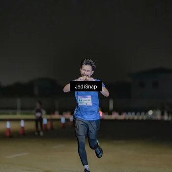 Runner Photo 7506556