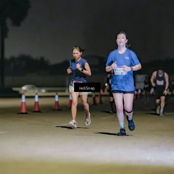 Runner Photo 7506600