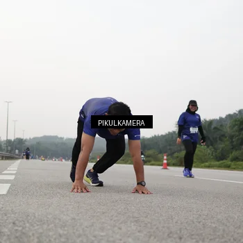 Runner Photo 7506606